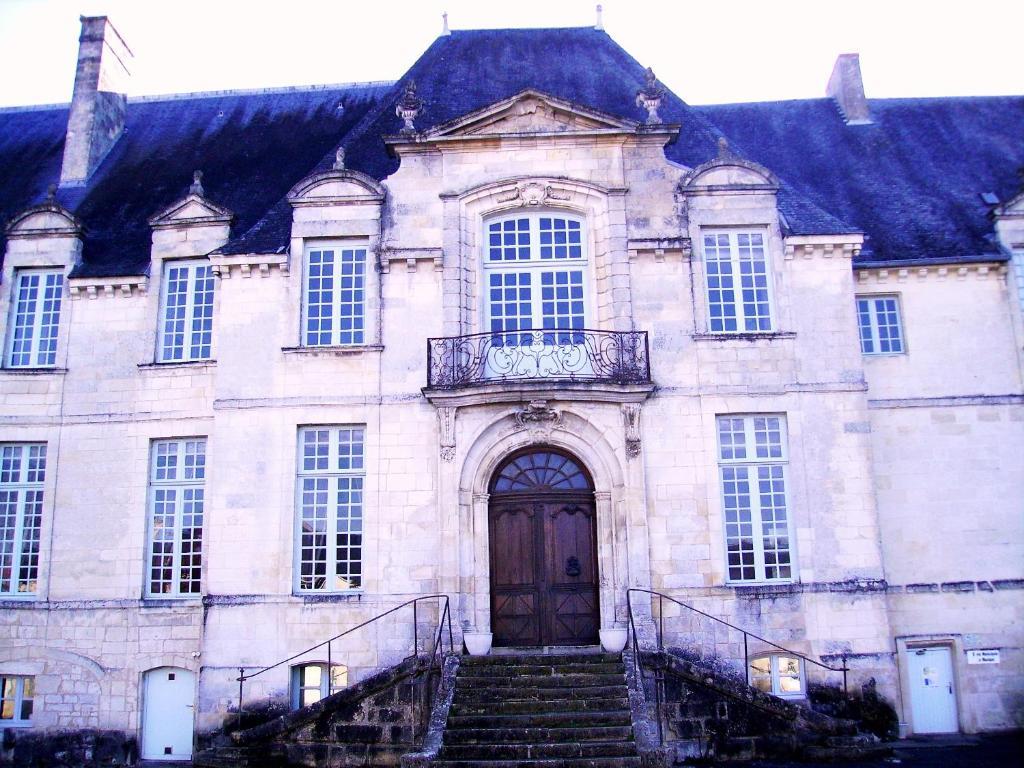 Abbaye Royale Saint-Jean-d'Angely Exterior photo